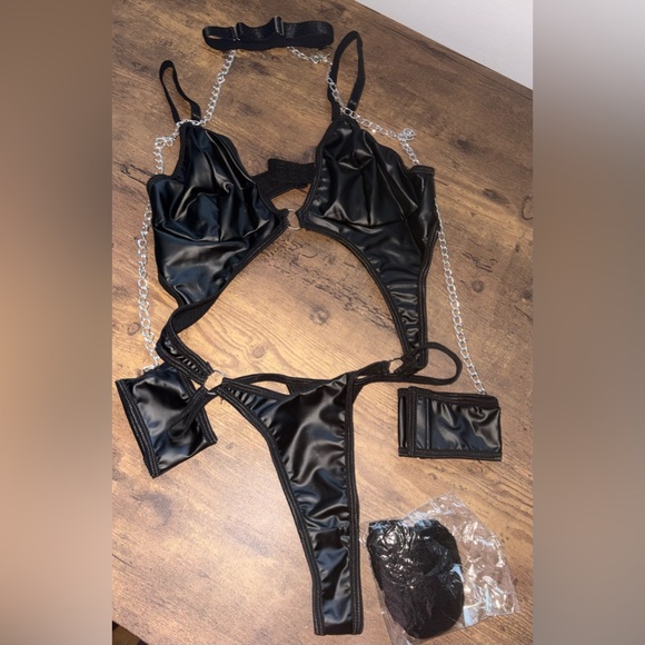Other - NWOT Black SEXY Strappy Lingerie Set with Chains